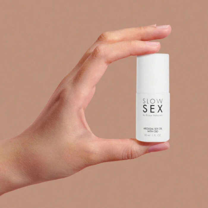 BIJOUX - SLOW SEX ACEITE DE MASAJE SEXUAL CON CBD 30 ML - CandyHot - Foto 3