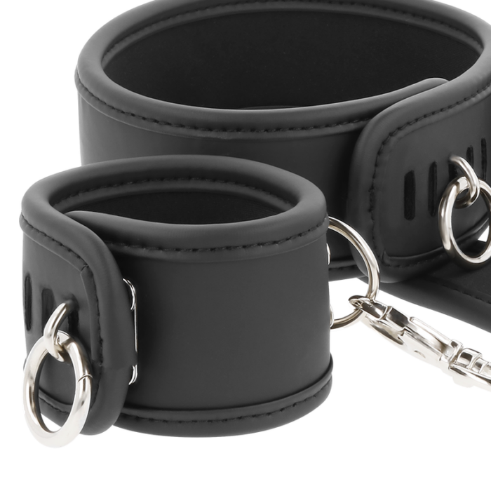 FETISH SUBMISSIVE - COLLAR Y ESPOSAS CUERO VEGANO CON FORRO DE NOPRENO - CandyHot - Foto 5